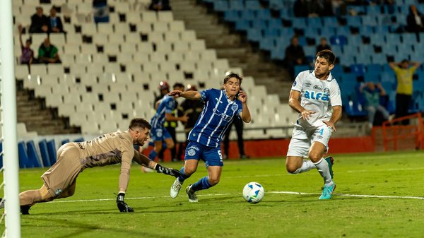 What are the key financial strategies for first-time UK property investors?